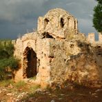 Ruine einer byzantinischen Kirche aus dem 11. Jh
