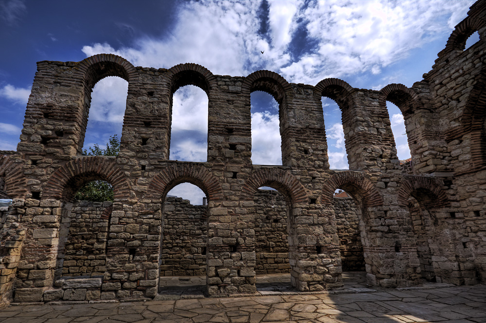 Ruine einer Kirche - Altstadt Nessebar