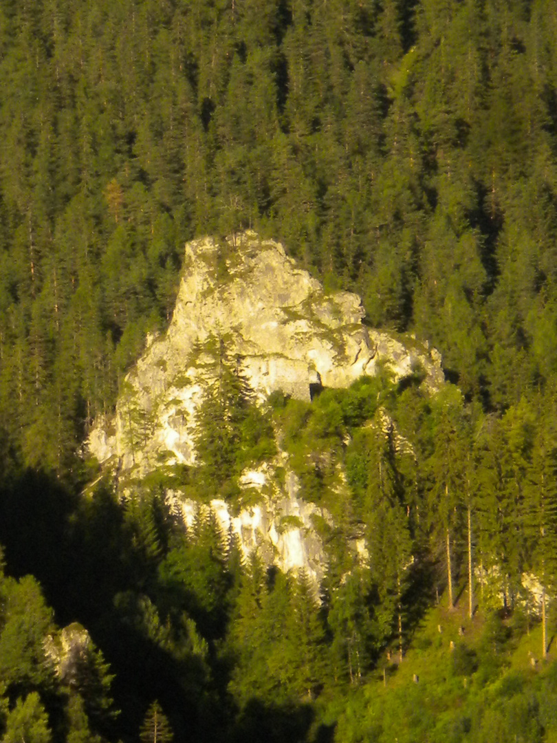 Ruine Greifenstein zu Filisur