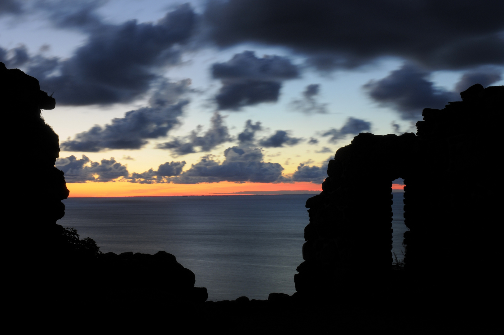 Ruine Hammershus - Dämmerung - Blick nach Schweden