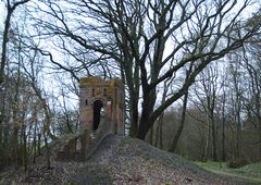 Ruine Hochdorfer Garten