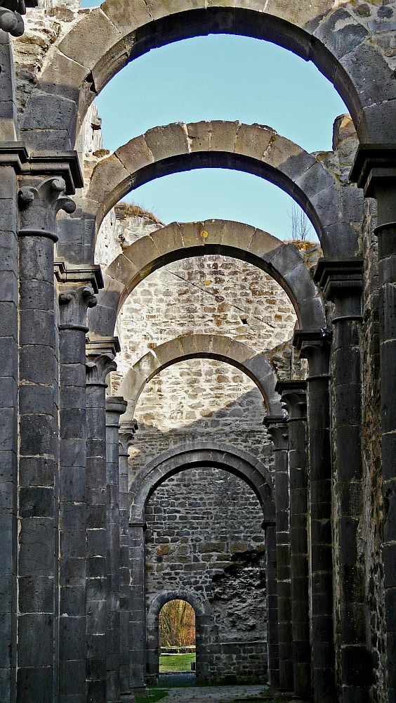 Ruine Kloster Arnsburg bei Lich II