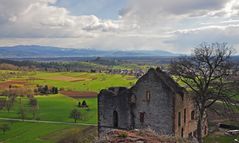 Ruine Landeck mit Blick über Breisgauer Bucht