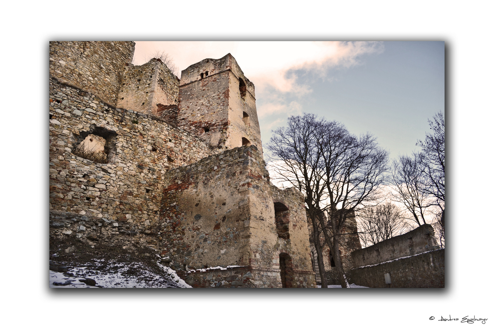 Ruine Landsee im Winter