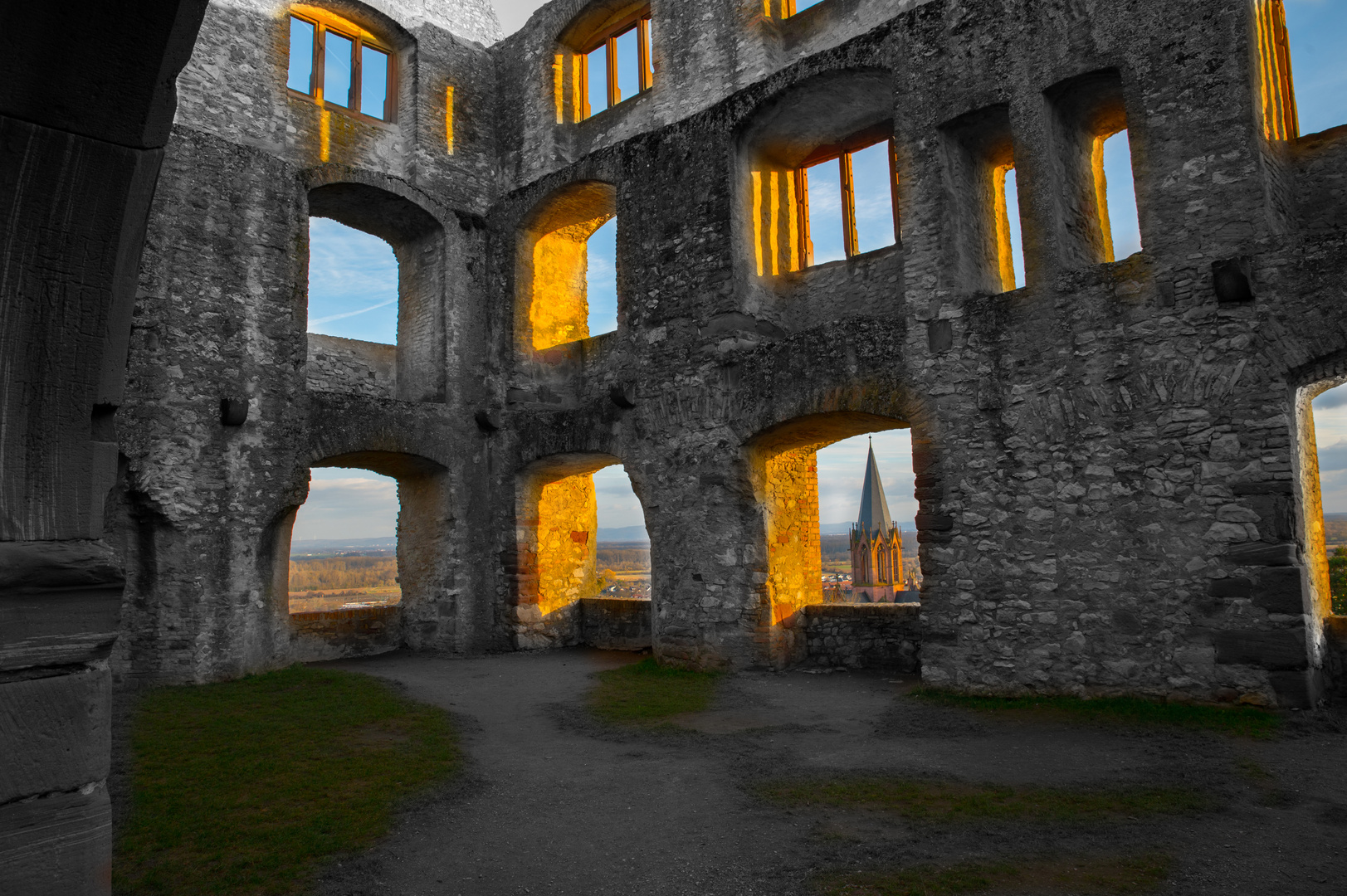 Ruine Landskrone, Oppenheim