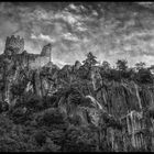 Ruine Neu-Falkenstein (schwarzweiss)