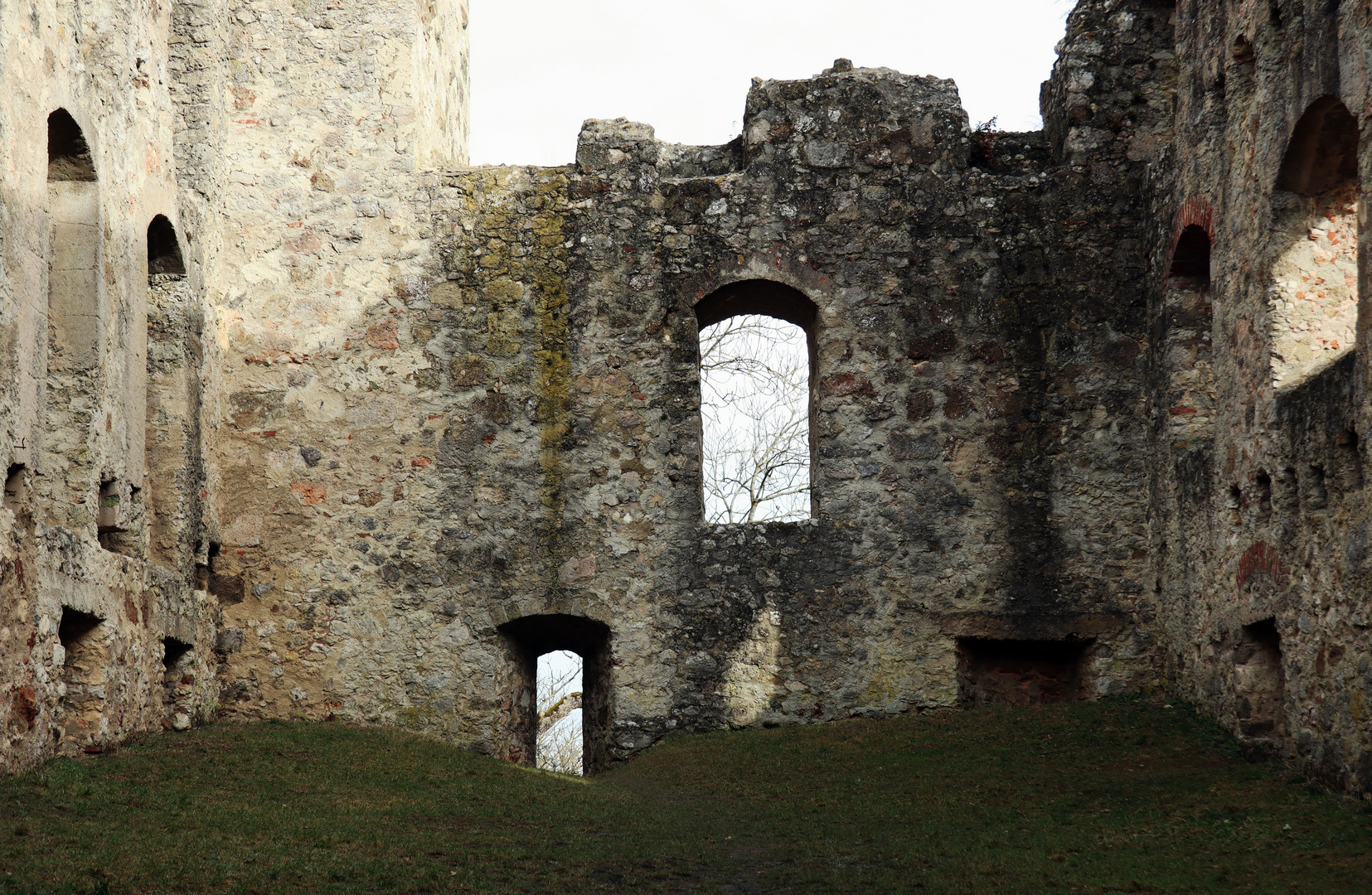 Ruine Niederhaus