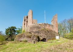 Ruine Ramburg 75