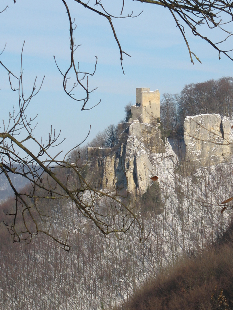 Ruine Reußenstein im Winterschlaf