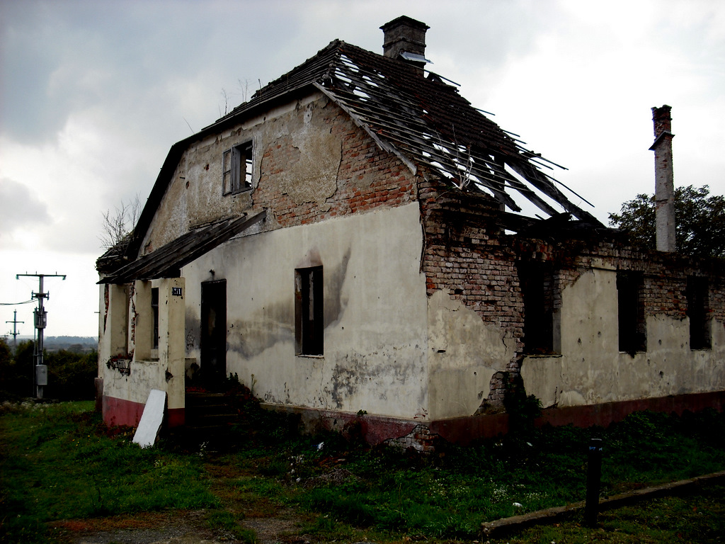 Ruine Slawonien Kroatien