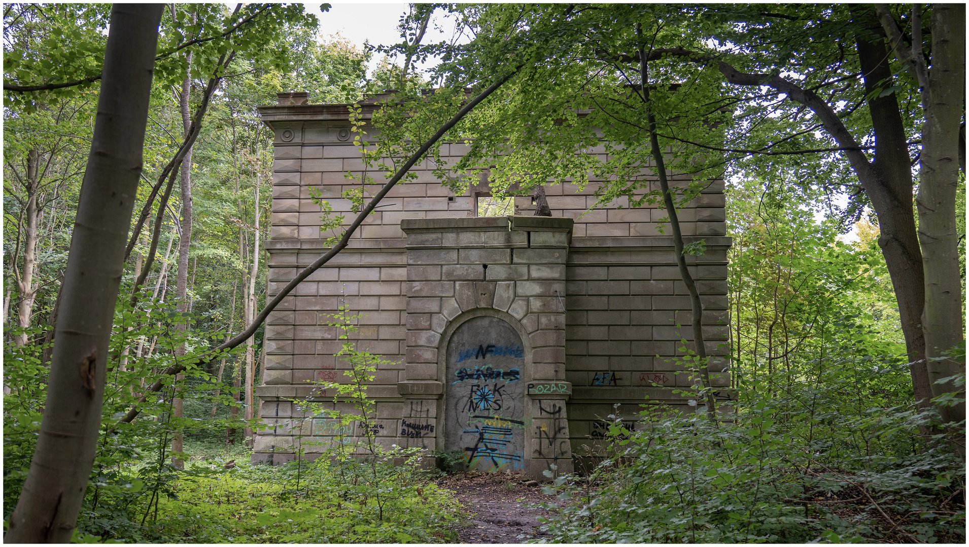 Ruine vom Schloss Dwasiegen