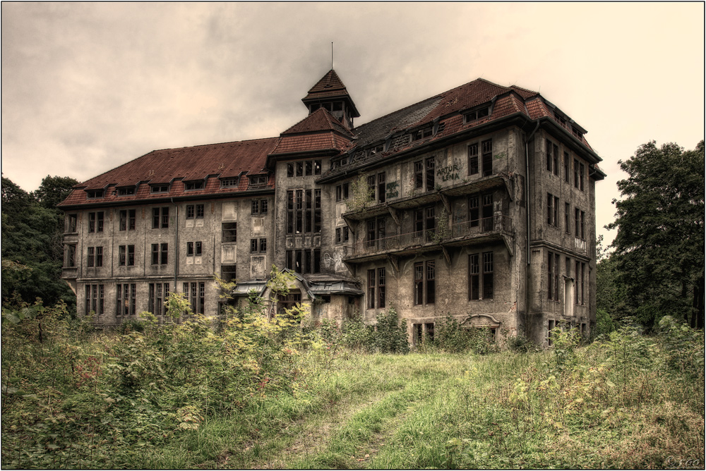 Ruine_am_See_001_dp