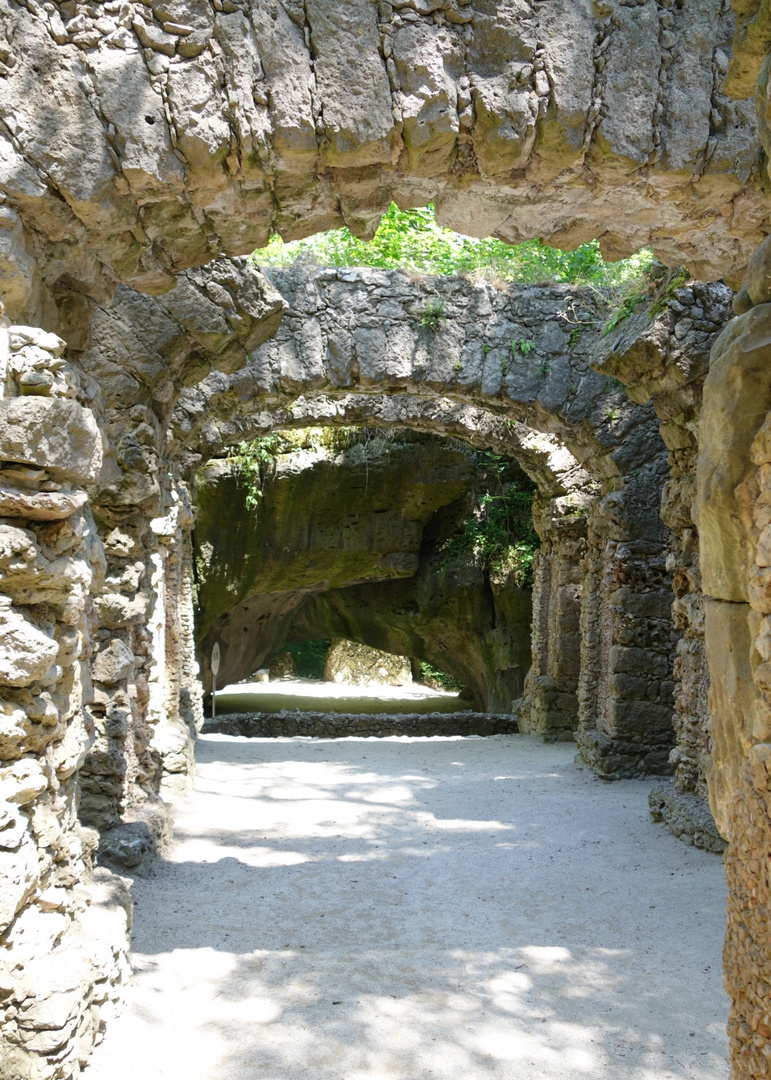 Ruinentheater im Felsengarten Sanspareil