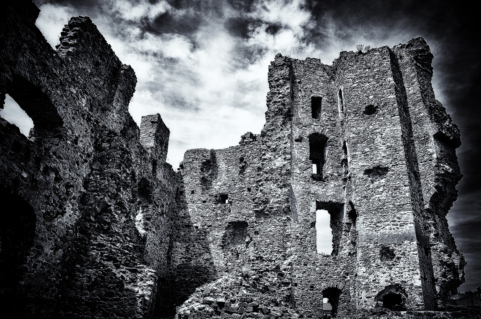 Ruines du Château de Saissac