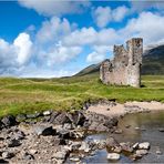 [ Ruins of Ardvreck Castle ]