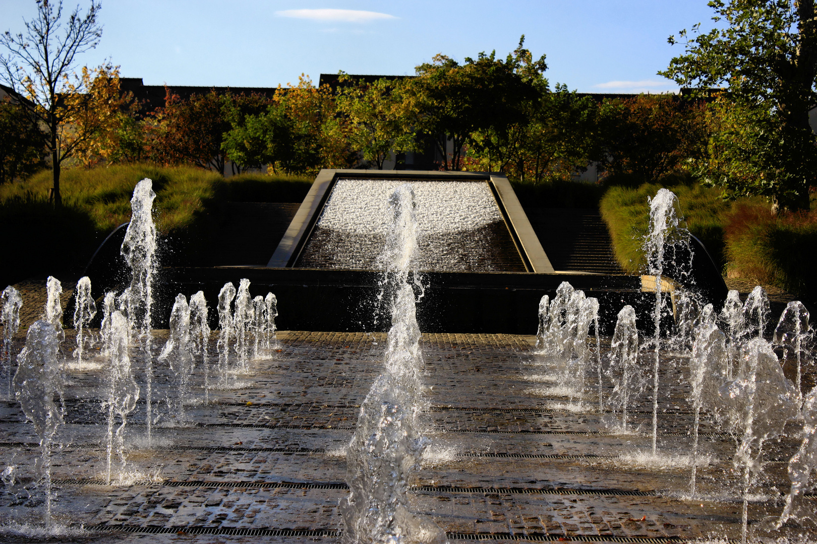 Ruisselement sur pavé ET Jets d'eau (en prime)