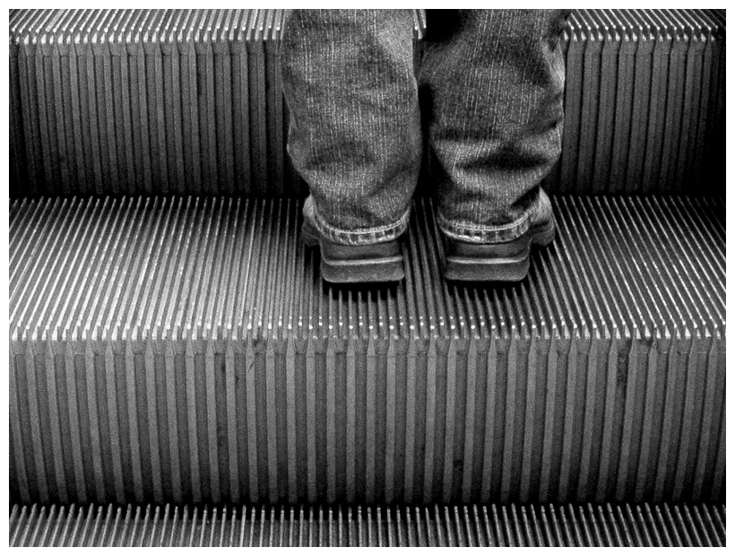 [ rulltrappa ]
