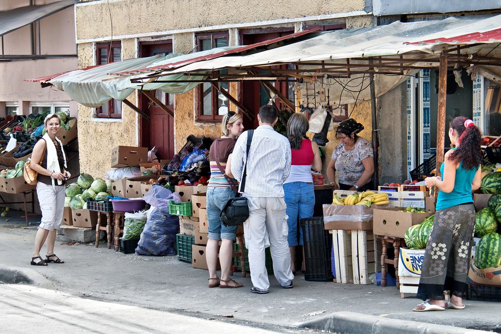 Rumänienrundreise 9 - Baie de Arama - Marktstand