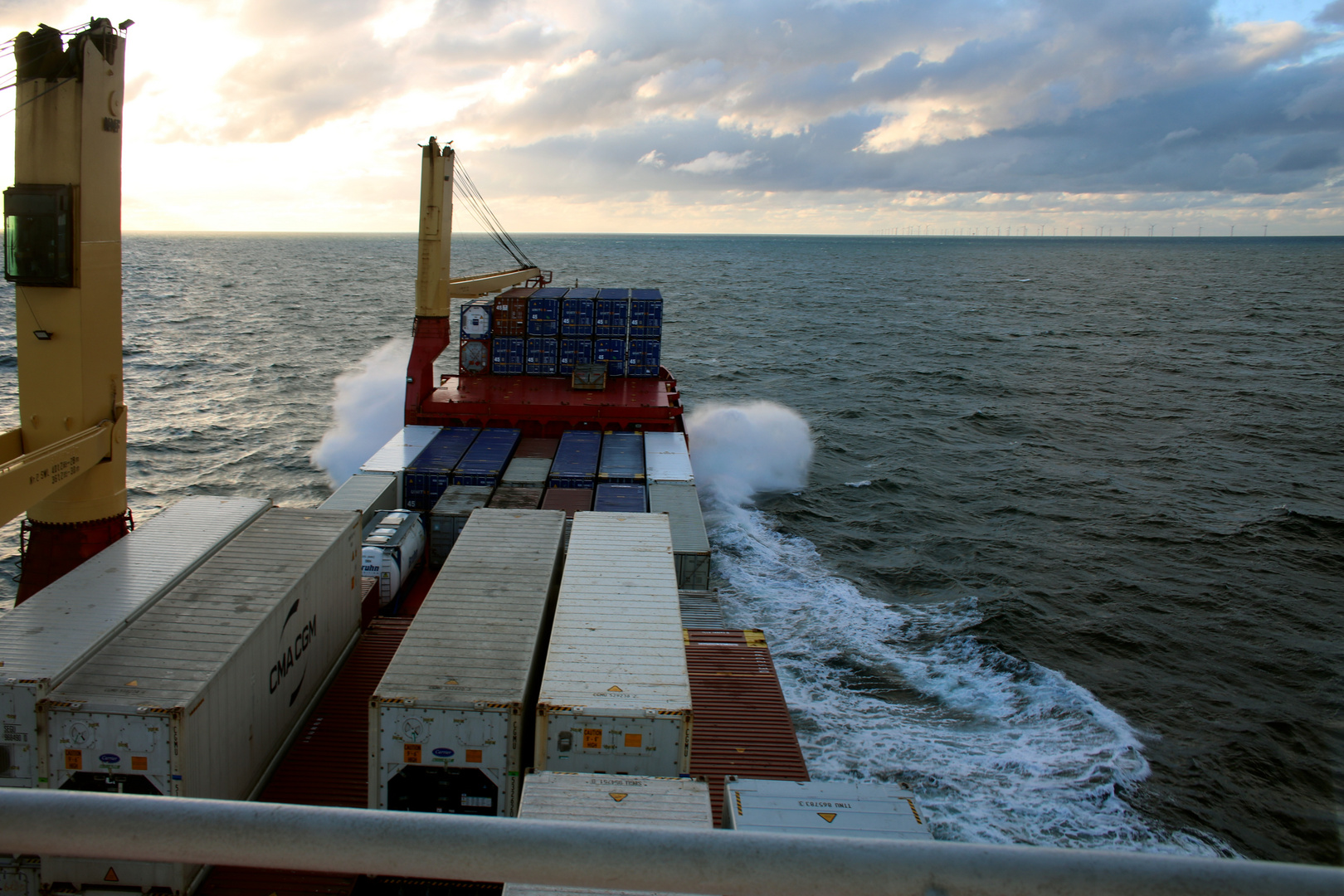 RUMBA - Mit dem Containerschiff auf der Nordsee