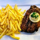 Rumpsteak mit Pommes Frites 1