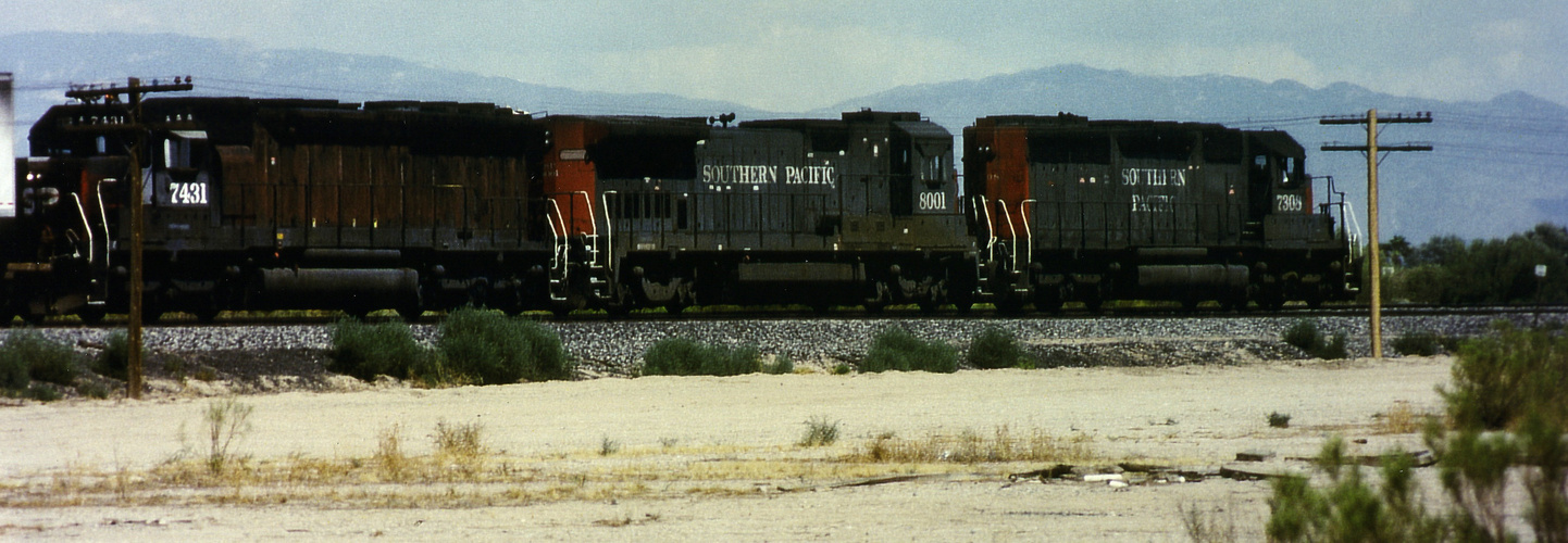 Runaway Train on its way to the End of the World to Maya´s Acanceh, Yucatan, 21.12.2102