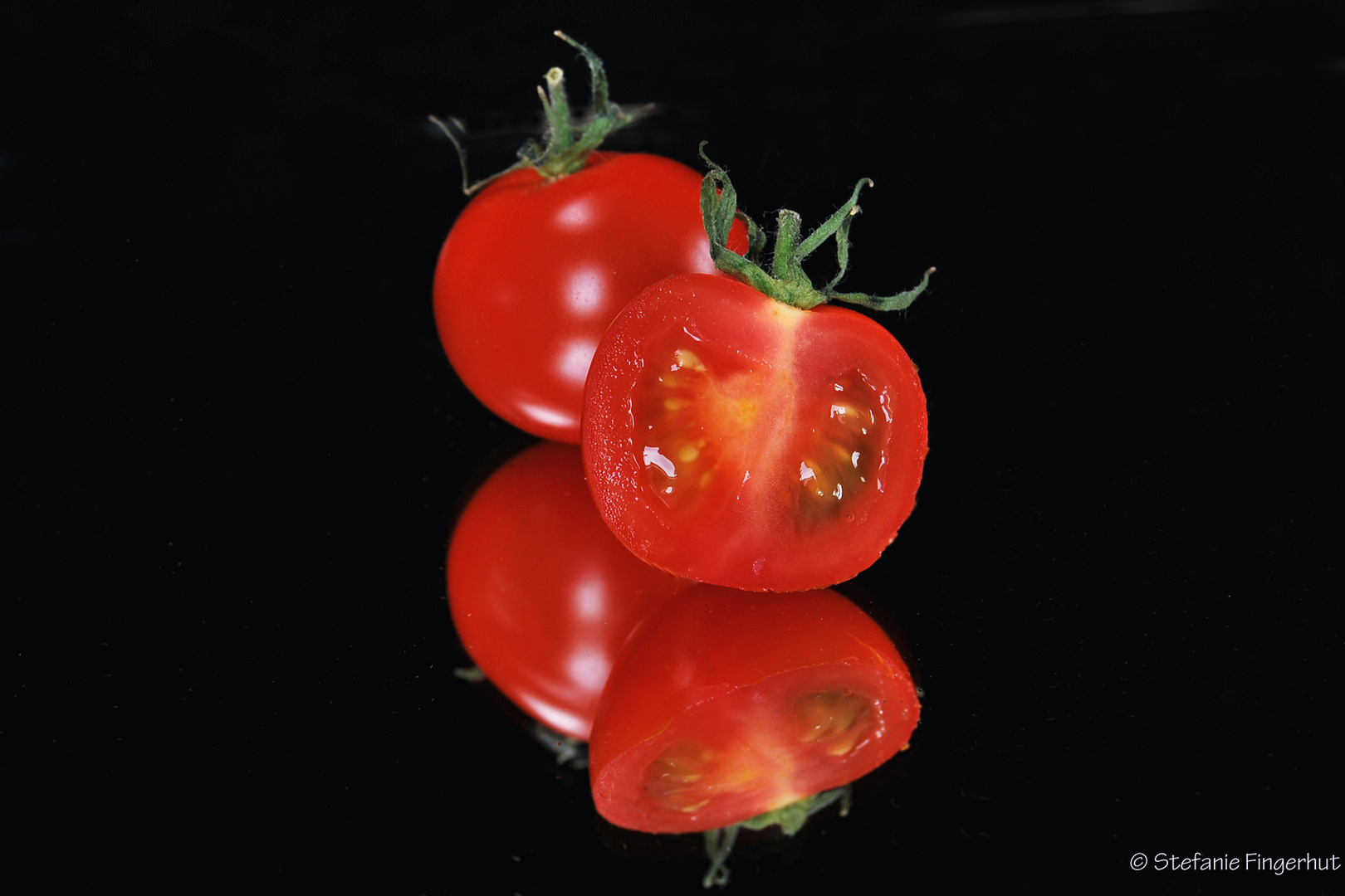 Rund & Rot = Tomate