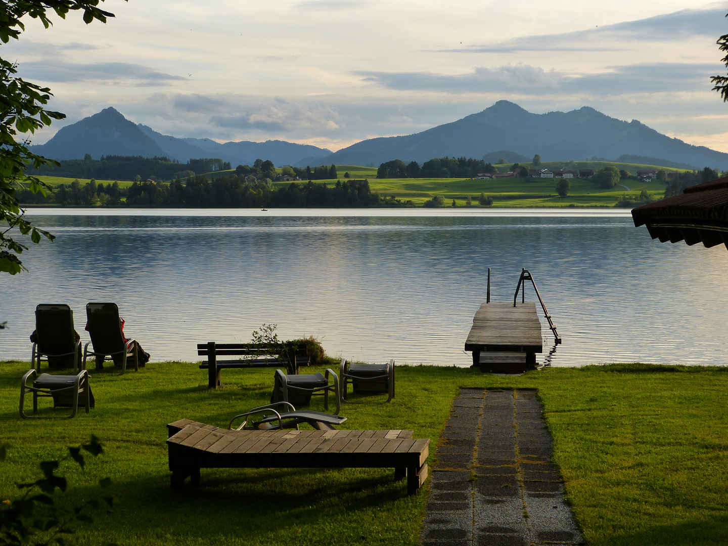 Rund um den Hopfensee.  