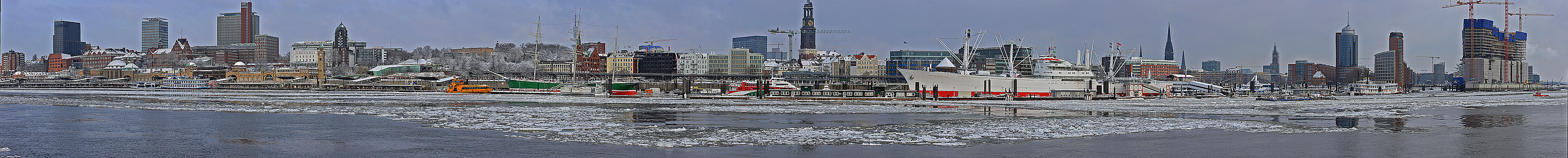 Rundblick Fischmarkt bis Elbphilharmonie