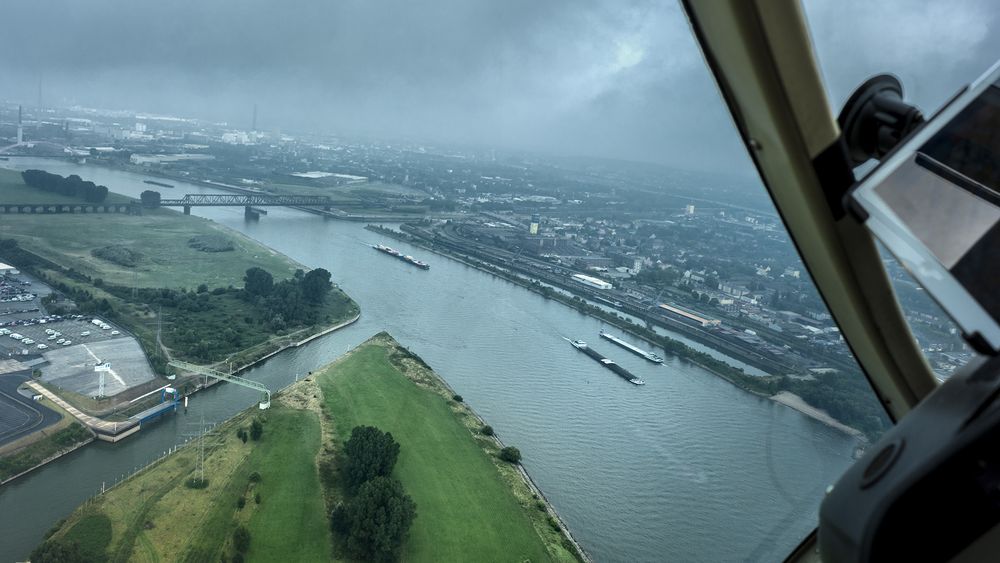 Rundflug mit Hubschrauber Bell Jet Ranger - Foto 26