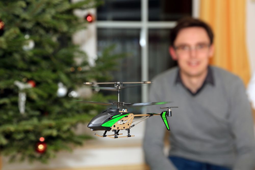 Rundflug um den Weihnachtsbaum