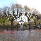 Rundfriedhof mit Kapelle