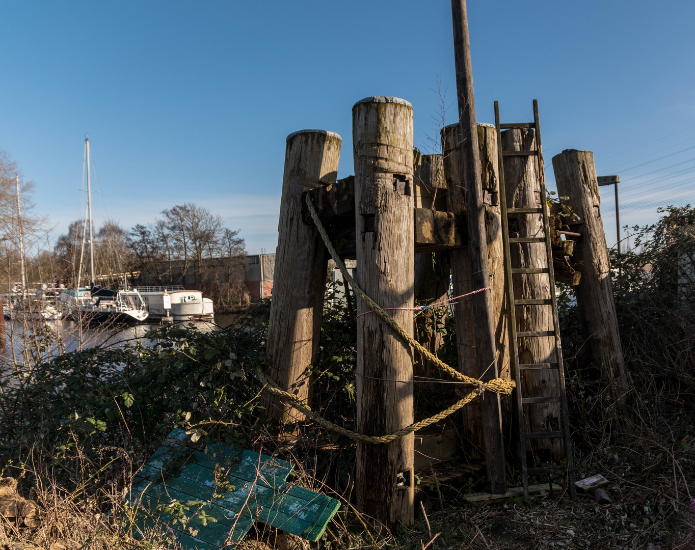 Rundgang im Harburger Hafen mit viel Sonne 