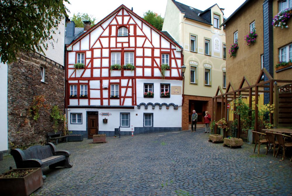 Rundgang im Städtchen Cochem an der Mosel_41