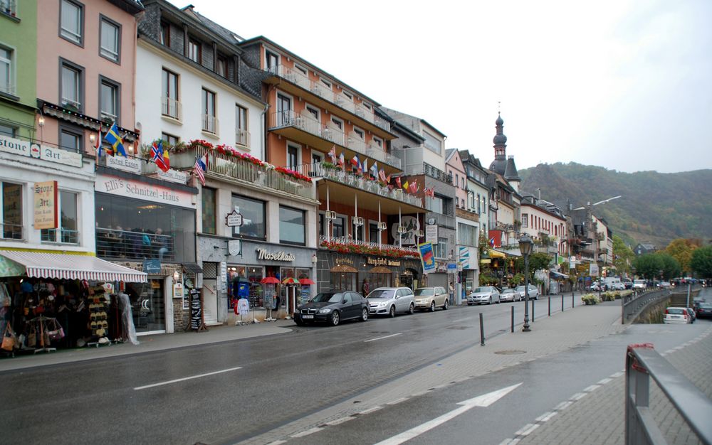 Rundgang im Städtchen Cochem an der Mosel_53