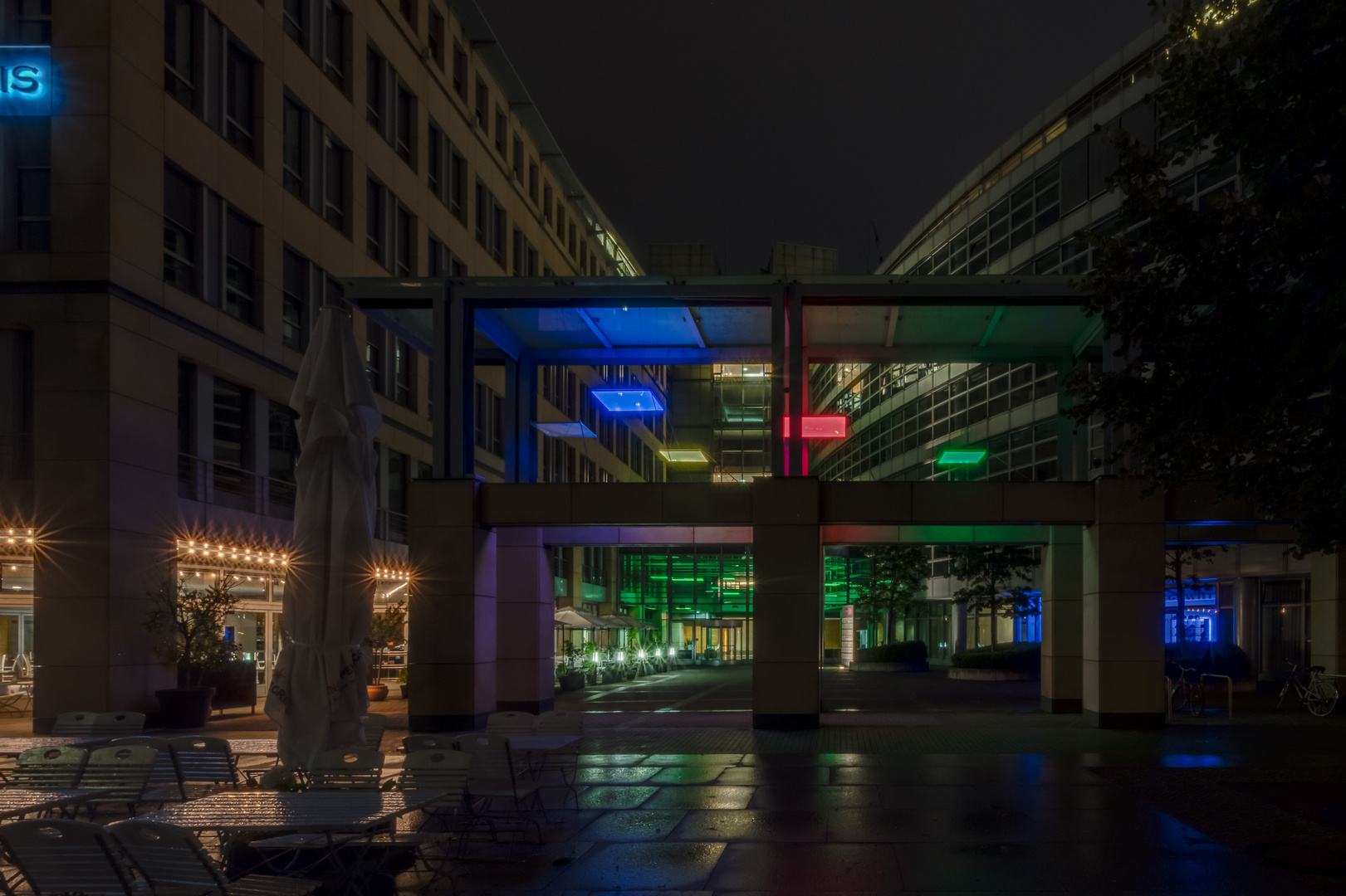 Rundgang mit Gendarmenmarkt und Berliner Dom