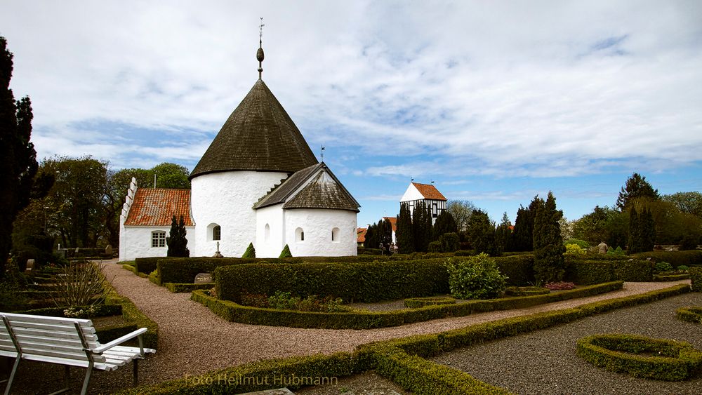 RUNDKIRCHE VON NYLARS