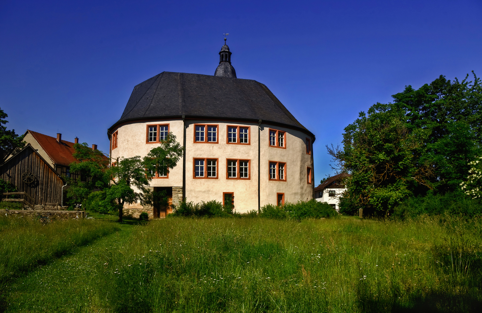 Rundschloss Oberpöllnitz 