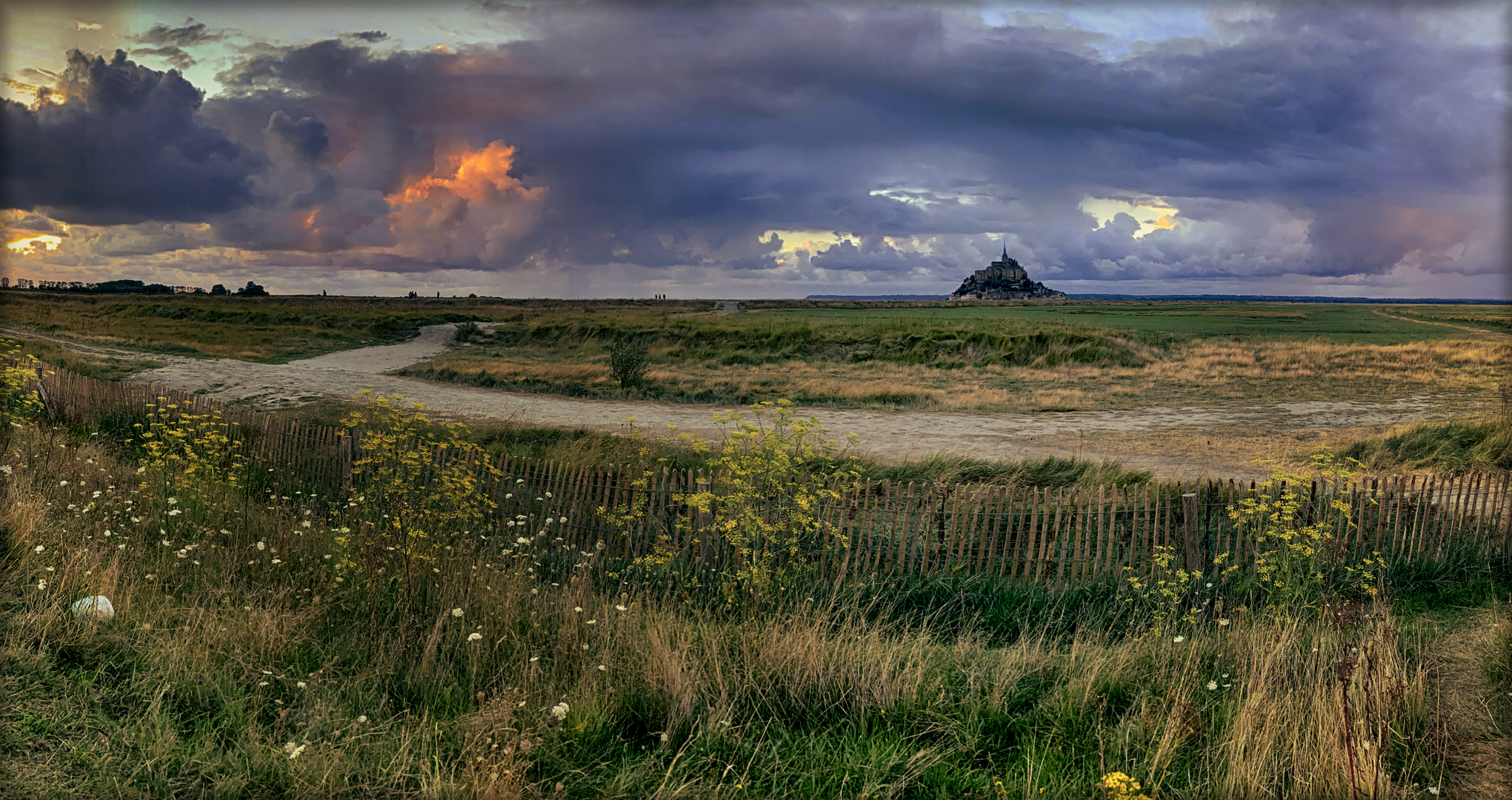 Rundum den Mont-Saint-Michel - Autour du Mont-SaInt-Michel