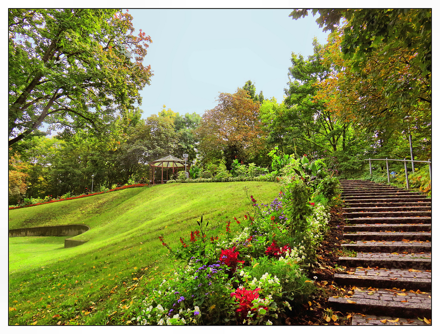 Rundweg im Park