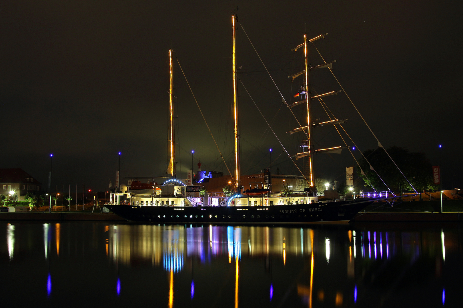 RUNNING ON WAVES --Teil 2-- am 12.8.2011 in Bremerhaven