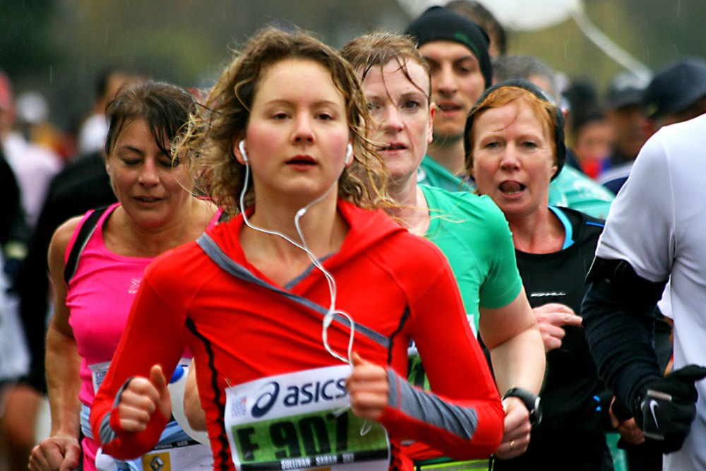 Running women