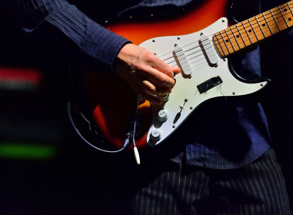 RUNRIG - ZFR (Zeltfestival Ruhr) Malcom Jones an der Fender Stratocaster