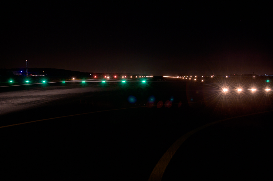 Runway 027