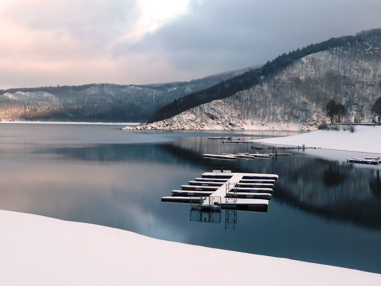 Rursee bei Woffelsbach