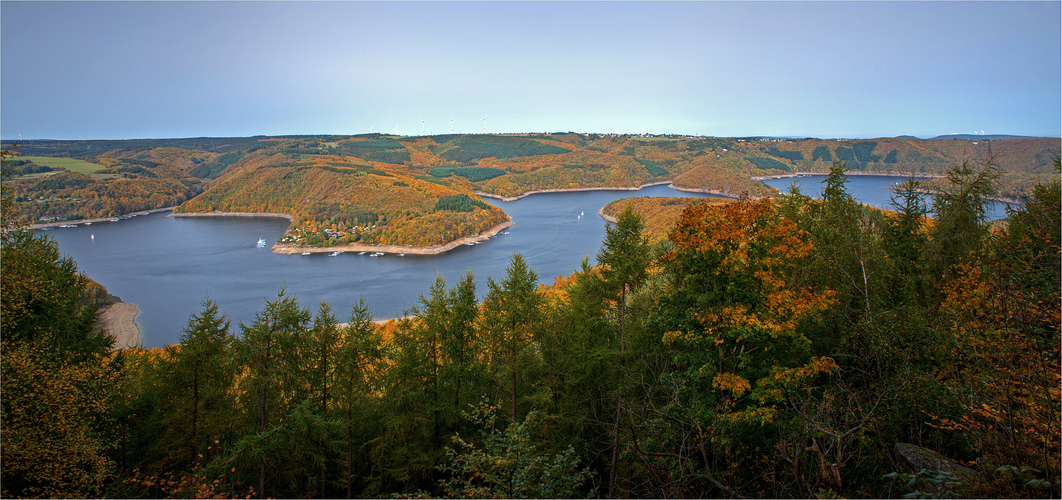 Rursee im Herbst