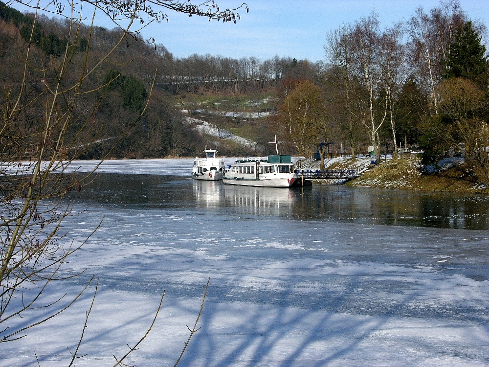 Rurseeschiffahrt im Winterschlaf