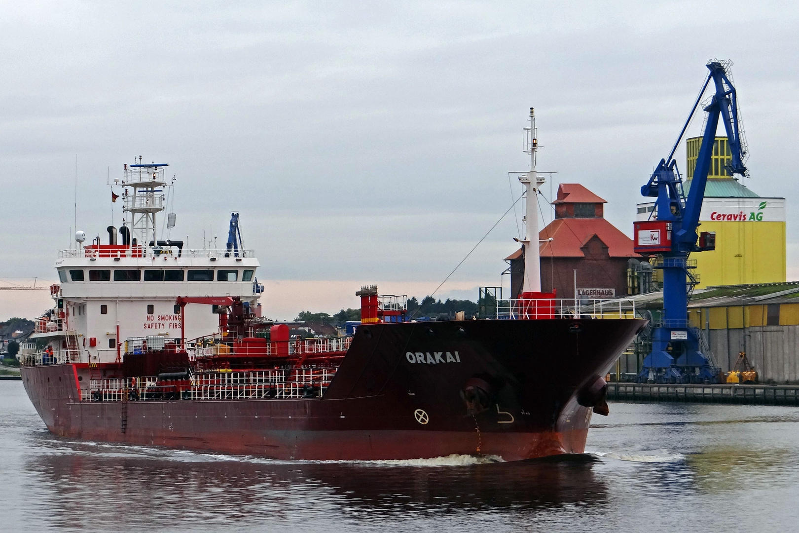 Rush-hour auf dem Nord-Ostsee-Kanal