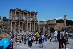 rush hour in ephesos (2)