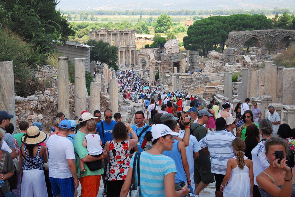 rush hour in ephesos