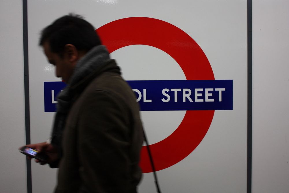 Rush hour in the tube